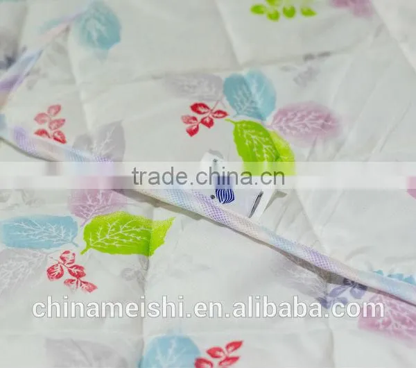 100% Polyester Thin Quilted Summer Quilt Silk-like Fiber Cool Quilt photo-2