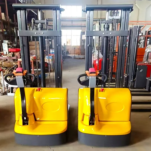 Fast Delivery 2000kg Self Lift Stacker 1500kg Full Electric Self Load Stacker Lithium Battery Self Lifting Stacker Forklift photo-4