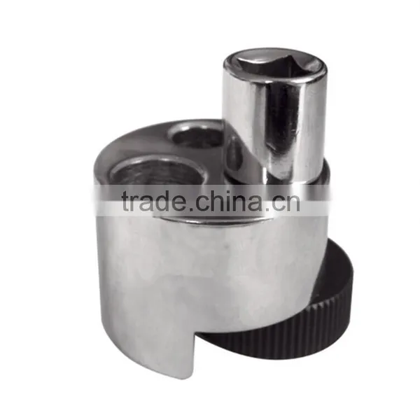 Auto Tools Breaks Screw Extractor
