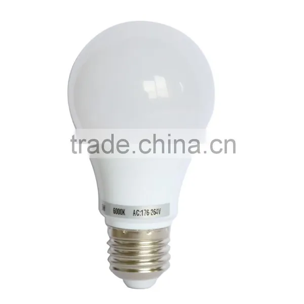Hot Sale Energy Saving White Color E27 LED Bulb 7W photo-4