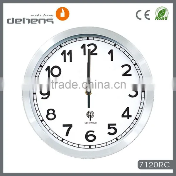 Decorative Quartz Radio Controlled Wall Clock photo-3