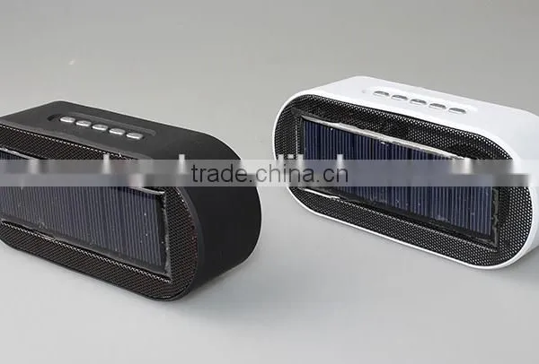 Mini Portable Solar Powered Bluetooth Outdoor Speaker With Wireless Mic photo-5