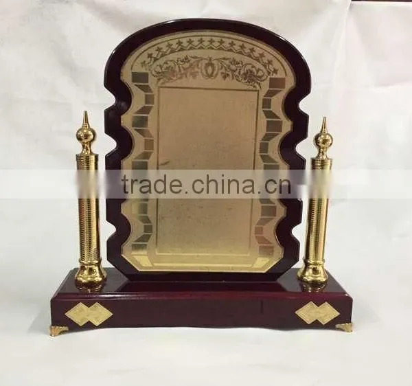 Hot Sale United Arab Emirates National Celebrative GOLDEN Wooden Shields photo-3