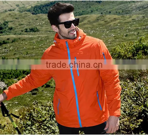 OEM Outdoor Lightweight Polyester Waterproof Men Sports Jackets photo-3