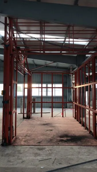 Pipe Fracture Valve Lead Rail Hydraulic Scissor Lift photo-2