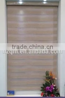 Wholesale Silver Yarn Polyester Material and Roller Type Window Blind photo-2