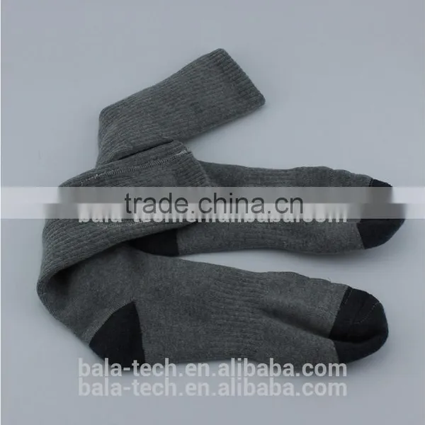 CE/ROHS Durable Heated Socks With Battery Foot Massage Socks Heated Electric Heated Socks photo-2