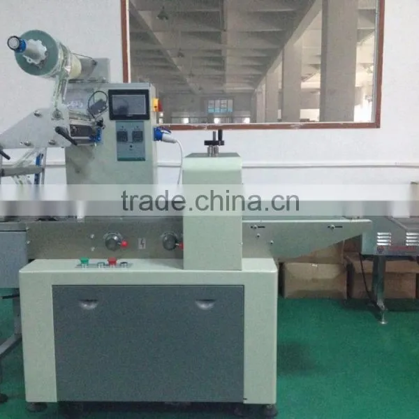 High capacity easy operation small sachet vertical bread packaging machine