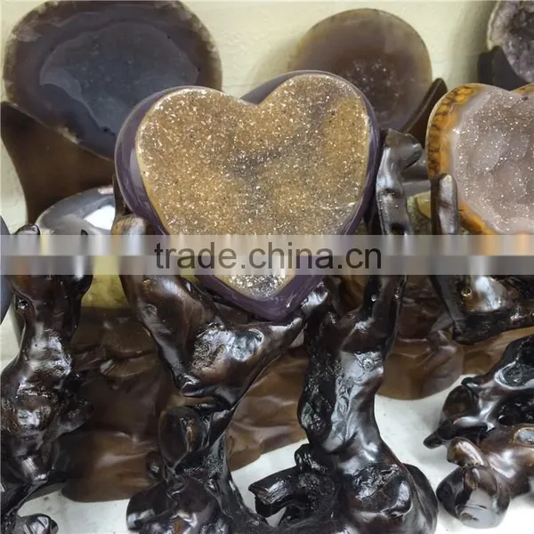 Natural Agate Geode Heart Shaped Stone Crystal Ornaments photo-3
