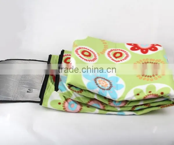 Wholesale Hot Sell Household High Quality Waterproof Folding Picnic Mat With Black Handle photo-4