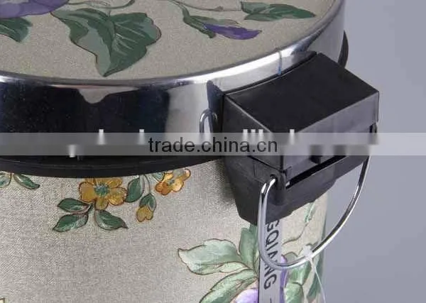 Printed Plastic Trash Can Stainless Steel Pedal Rubbish Bin Household Garbage Can photo-4