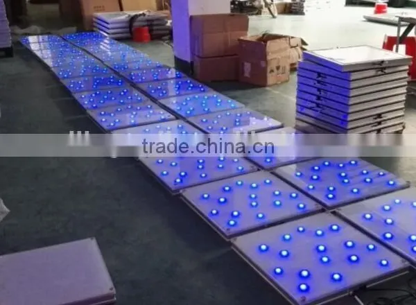 New Style Abundant 16 Colors Change Plastic Square LED Floor for Club/ Pub/ Home/ Hotel Occasion photo-5