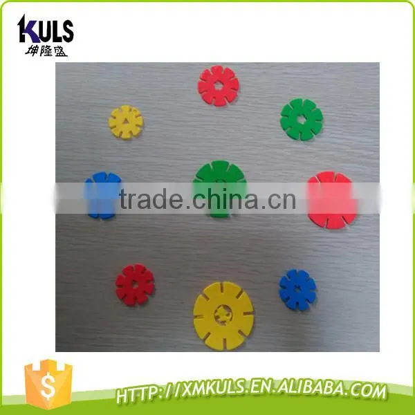 Safety Standard Colorful Plastic Snow Flakes Building Blocks Toy for Kid photo-2