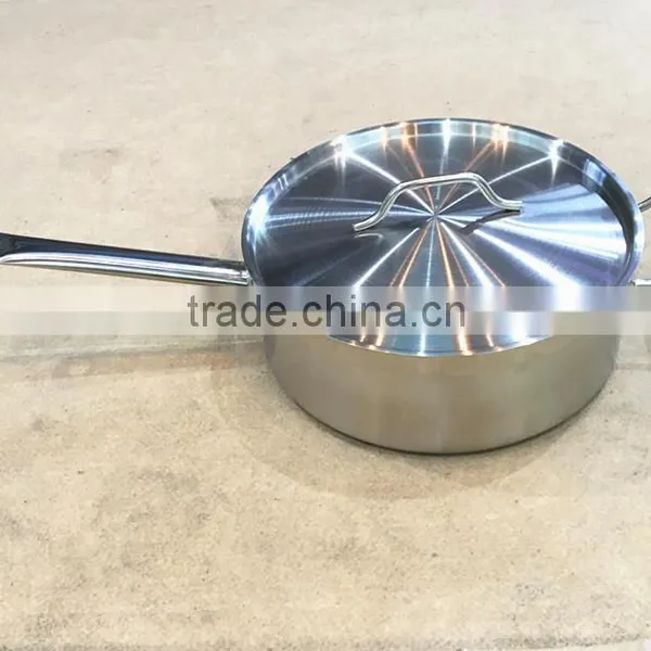 Eco-friendly Enamel Coating Hot Pot Insulated Casserole photo-2