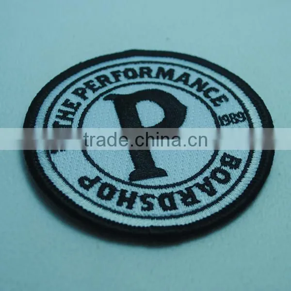 High Quality Customized Iron-on Backing Embroidery Patch photo-4