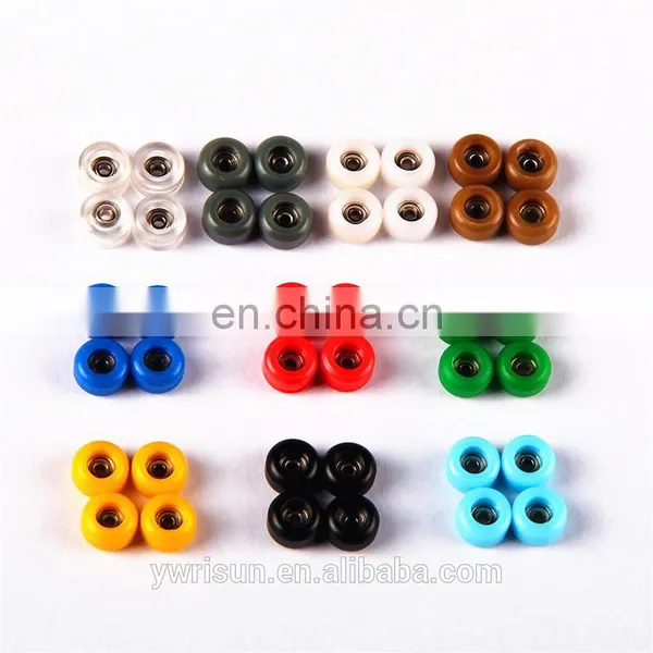 WFSN0010 Wholesale Mini Toy Fingerboard PU Material Finger Skateboard Bearing Wheels photo-2