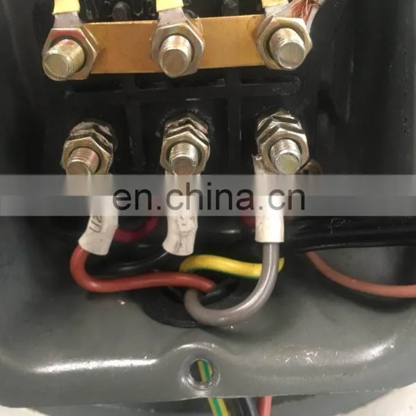 Hydraulic Oil Press Machine photo-3