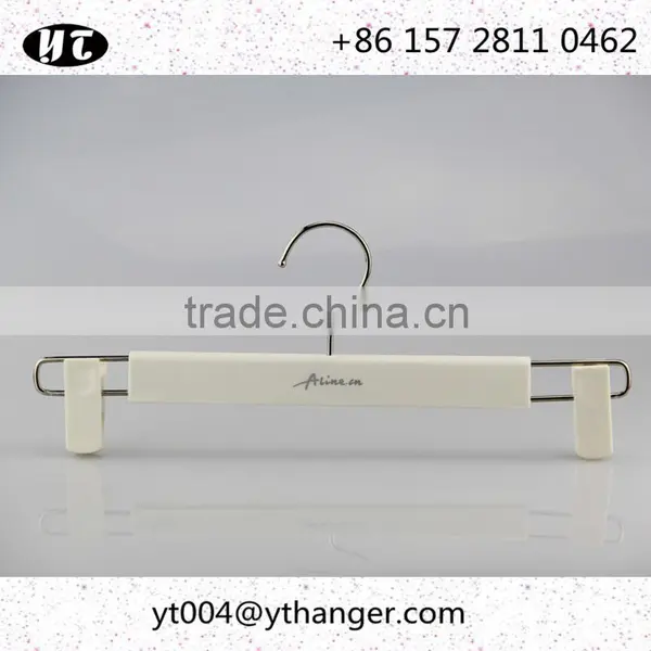 Best Selling White Plastic Clothes Hanger and Pants Hanger for Lady photo-3