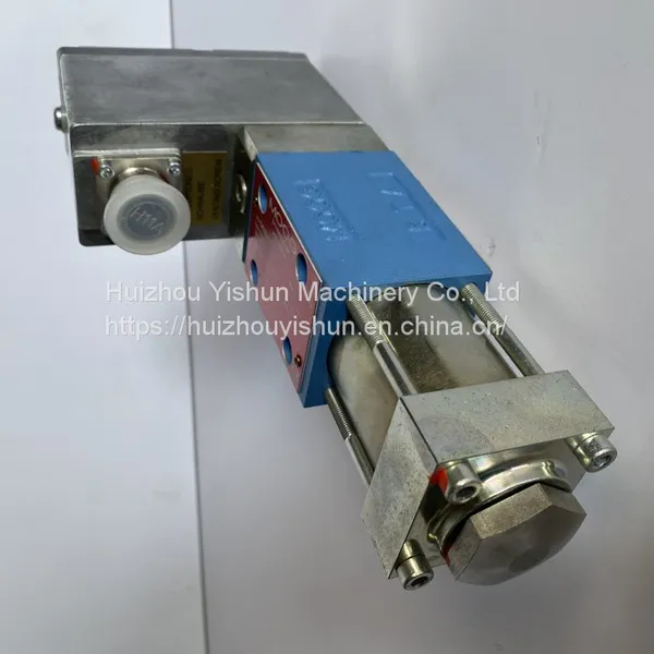 D633-313B Moog DDV Proportional Valve 399/460B/525B/358B/319B/317/308B Hydraulic Valve