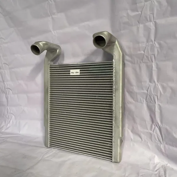 Radiator Pop-ups FAW J6 Truck Intercooler 1119010-D9800 Auto Cooling System photo-3