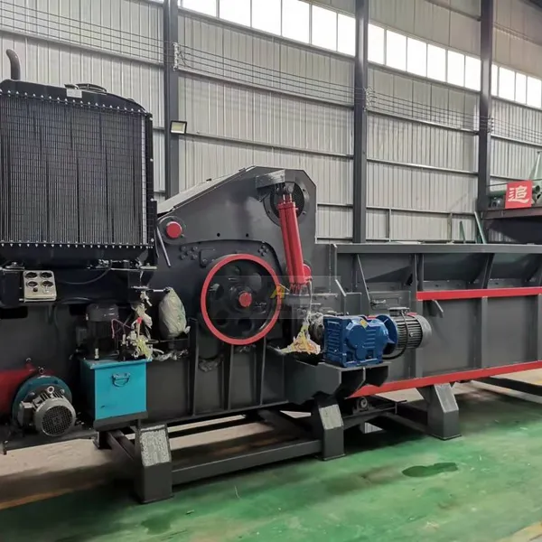 Top Quality Diesel Mobile Nailed Wooden Pallet Crusher Wood Chipper Shredder photo-4