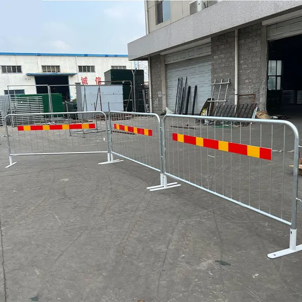 Traffic Parking Safety Bike Rack Barricade Metal Crowd Control Road Barriers Fence for Sale