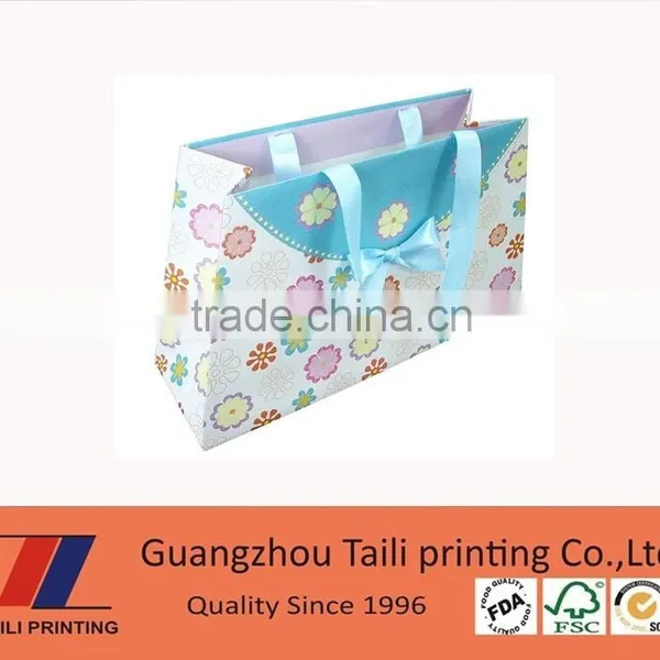 Premium Glossy White Shopping Paper Bag Wholesale photo-3