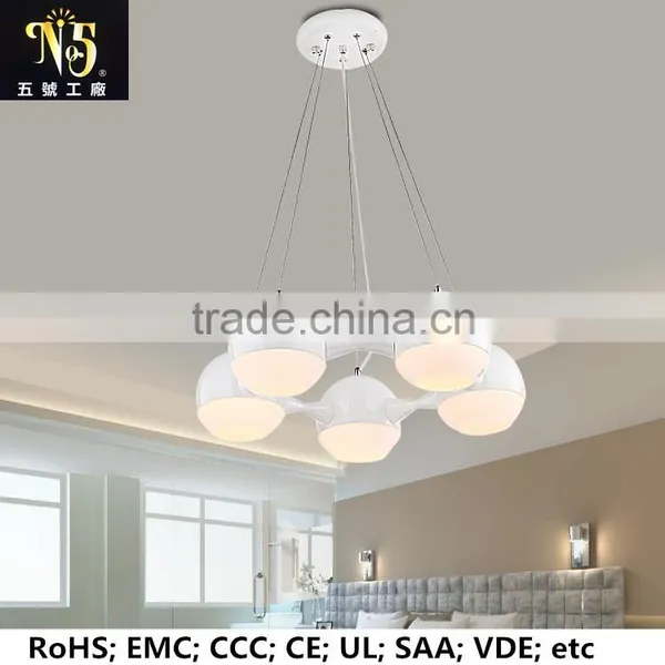 Modern Simple Fashionable White Pendant Lamp Made in Guzhen China photo-5