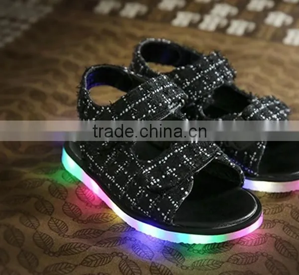 Top Quality Led Flashing Shoe Summer Children Shoes Newwst Style Kids Sandals photo-4