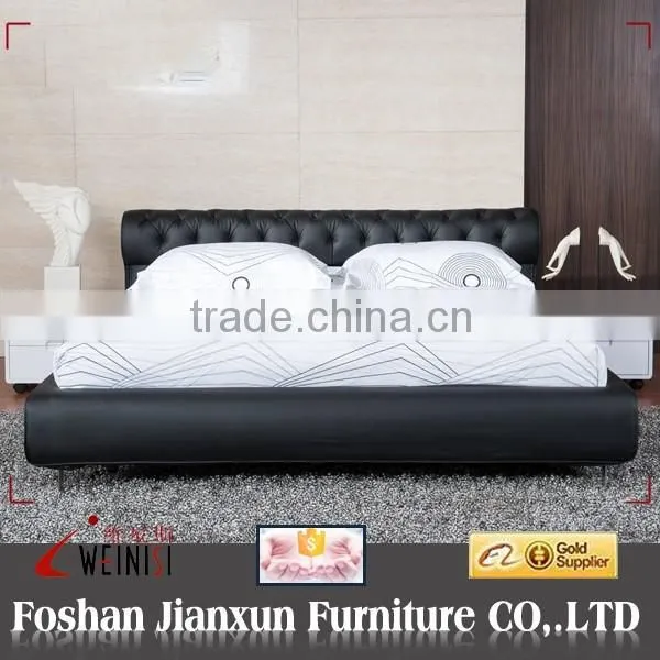 F6172 Leather Bed
