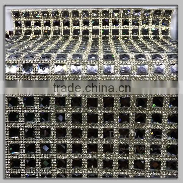 Wholesale 24*40 Hotfix Crystal Rhinestone Triming Roll for Dresses photo-5