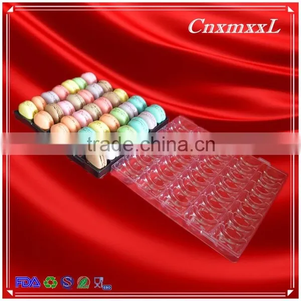 35 Macaron Tray With Clear PET and Black PS photo-5