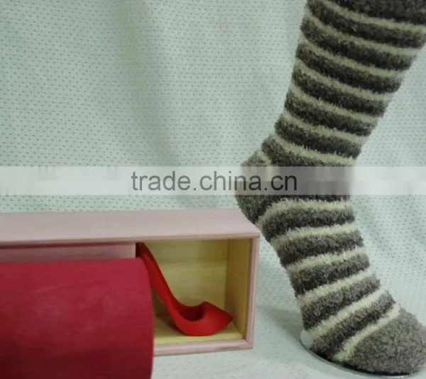 Women Strippe Fluzzy Socks Microfiber Comfortable Fashional Socks