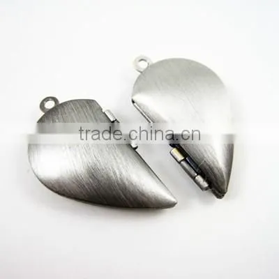29mm Brass Antiqued Silver Vintage Lover Heart Pairs Photo Locket Pendant Charm Supplies 1133001 photo-3