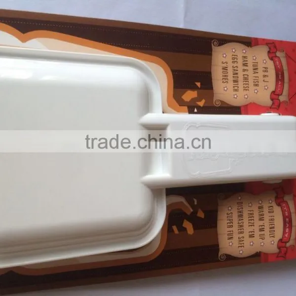 Classic Design Plastic Kitchen Sandwich Cutter photo-3