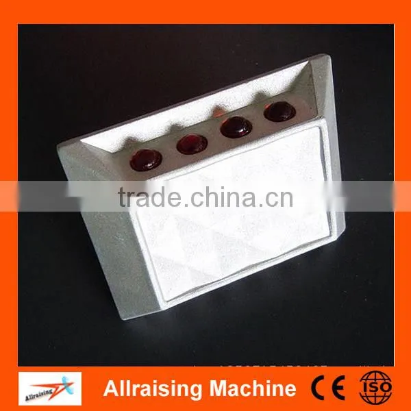 High Brightness Reflective Aluminum Road Studs With 4 Cat Eyes photo-4