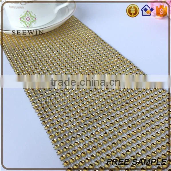 Christmas Diamond Mesh Fabric Table Runner photo-5