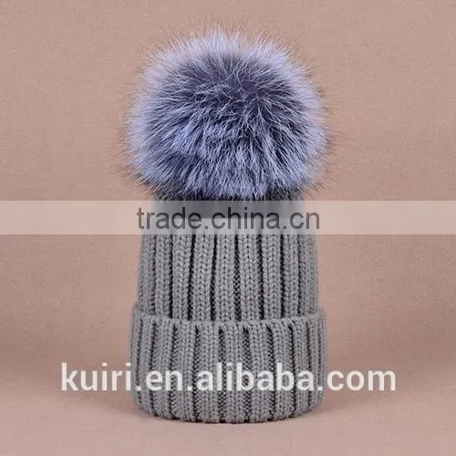 Hot Selling Beanie Hat With Snap and Big Size Silver Fox Fur Ball on Top photo-2
