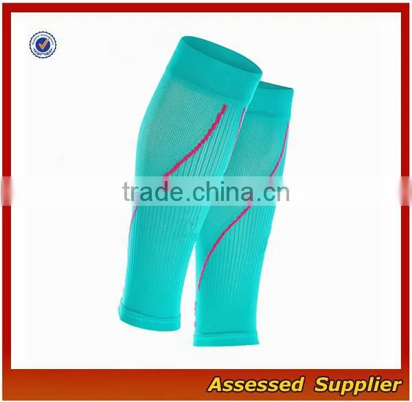 WH-139 Sporty Running Slim Leg 20-30mmHg Strong Support Compression Calf Sleeves Women and Men With Cheap Price photo-3
