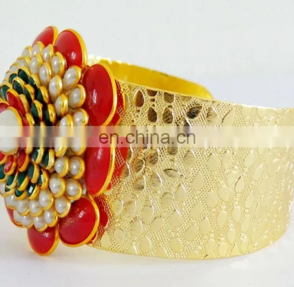 Indian Traditional Pachhi Jewelry -South Indian Pachi Cuff Bracelet-handmade Beaded Pearl Cuff Bracelet-Wholesale Bracelet photo-2