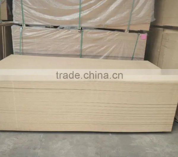 Supply Plain/Raw/Melamine MDF/HDF Board 1220*2440mm