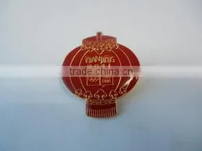 Metal Badge of Hot Design Custom Military Sportswear Hand Woven Embroidery Badge photo-2