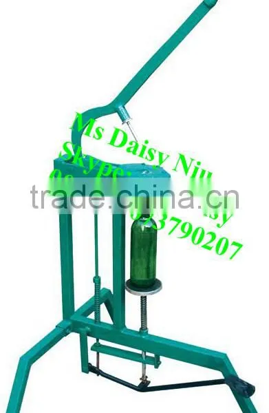 Manual Glass Bottle Capping Machine/wine Bottle Corking Machine/bottle Cork Inserting Machine photo-3