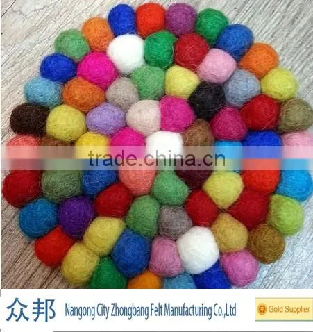 Customized Colored 100% New Zealand Wool Felt Balls Rug/felt Ball Carpet photo-5