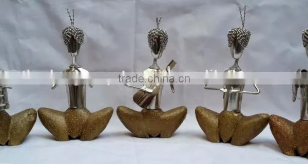IRON/WOODEN SITTING MUSICIANS SET OF 5 photo-1