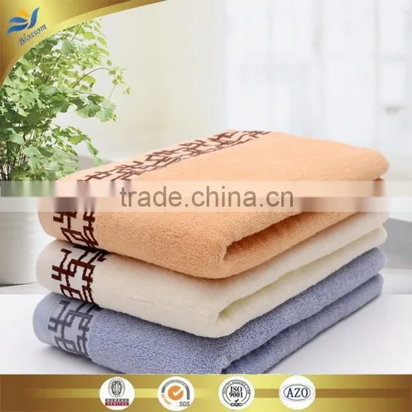 100% Cotton Bordered Bath Towels Cheap Jacquarded Towel Made in China