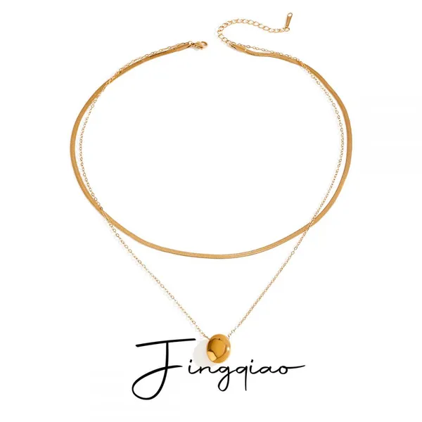Non-Fade 18K Gold Plated Letter Necklace - Stainless Steel Coin Jewelry for Wholesale photo-3