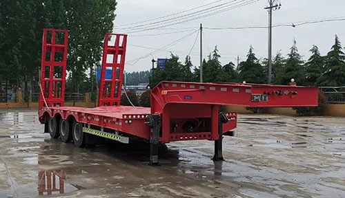 Construction Machinery Transport Low Bed Semi Trailer photo-3