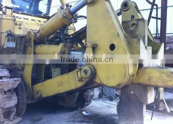 Bulldozer Shantui D355 Cralwer Bulldozer Used Condition D355A Bulldozer Second Hand D355A Crawler Bulldozer Used D355A-2 photo-2