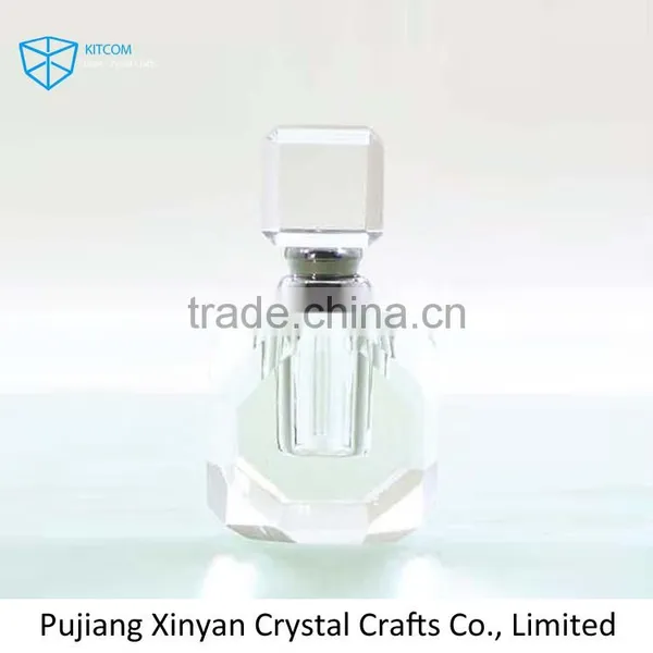 Beautiful Various Custom Made Crystal Perfume Bottle for Sale photo-4